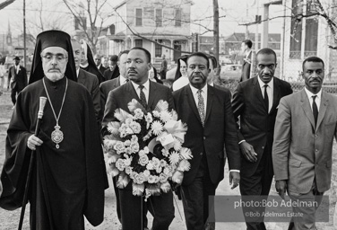 Rev. Reeb Memorial.On Sunday, March 14,1965, a memorial service for the slain Rev. Reeb was held at Brown Chapel and King received permission to lead a 3,500-person march from the church to the Dallas County Courthouse in downtown Selma. Rev. Reeb Memorial.On Sunday, March 14,1965, a memorial service for the slain Rev. Reeb was held at Brown Chapel and King received permission to lead a 3,500-person march from the church to the Dallas County Courthouse in downtown Selma.