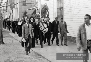 Rev. Reeb Memorial.On Sunday, March 14,1965, a memorial service for the slain Rev. Reeb was held at Brown Chapel and King received permission to lead a 3,500-person march from the church to the Dallas County Courthouse in downtown Selma.