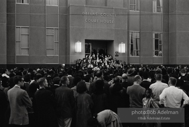 Rev. Reeb Memorial.On Sunday, March 14,1965, a memorial service for the slain Rev. Reeb was held at Brown Chapel and King received permission to lead a 3,500-person march from the church to the Dallas County Courthouse in downtown Selma.