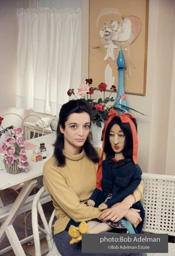 Marisol Escobar. 1964