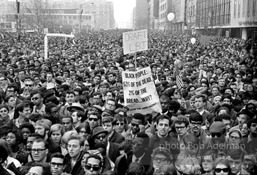 King led anti-Vietnam war protest. NYC, 1967.