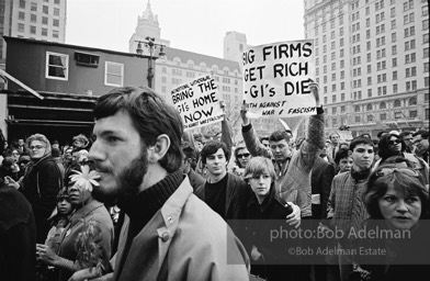 King led anti-Vietnam war protest. NYC, 1967.