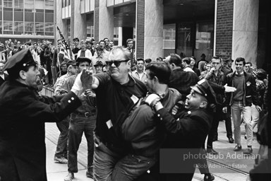 Martin Luther King led anti-Vietnam war protest. NYC, 1967. photo:Bob Adelman©Bob Adelman Estate.