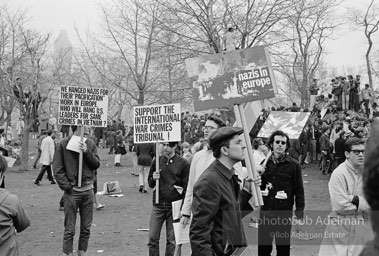 Martin Luther King led anti-Vietnam war protest. NYC, 1967. photo:Bob Adelman©Bob Adelman Estate.