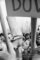 Martin Luther King led anti-Vietnam war protest. NYC, 1967. photo:Bob Adelman©Bob Adelman Estate.