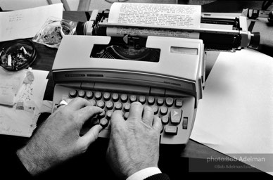 Raymond Carver, Syracuse, New York. (1984)