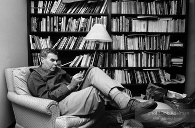 Raymond Carver, Ridge House, Port Angeles, Washington. (1987)