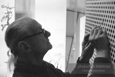 Roy Lichtenstein at wotk on his Chinese Landscape series. 1996.-photo©Bob Adelman, artwork ©Estate of Roy Lichtenstein Roy Lichtenstein at wotk on his Chinese Landscape series. 1996.-photo©Bob Adelman, artwork ©Estate of Roy Lichtenstein