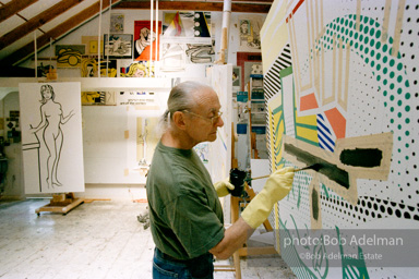 Roy Lichtenstein at work on his Interior with Painting and Still Life. 1997.-photo©Bob Adelman, artwork ©Estate of Roy Lichtenstein