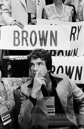 D_C_04-08 001 Warren Beatty at the Democratic Convention. New York City, 1976.photo:Bob Adelman©Bob Adelman Estate