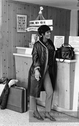 Dionne Warwick, 1966. photo:Bob Adelman©Bob Adelman Estate