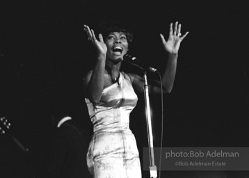 Dionne Warwick, 1966. photo:Bob Adelman©Bob Adelman Estate