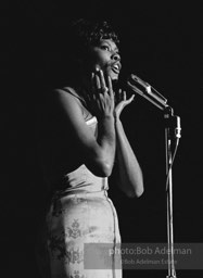 Dionne Warwick, 1966. photo:Bob Adelman©Bob Adelman Estate