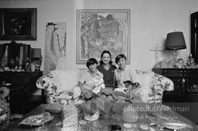 Gloria Vanderbilt with her two sons, Anderson Cooper (L) and Carter Vanderbilt Cooper (R) in Vanderbilt's upper east side apartment, NYC, 1980