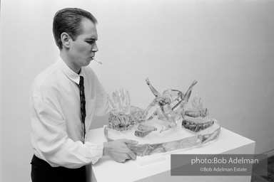 Jeff Koons with Violet - Ice (Kama Sutra). Jeff Koons with Violet - Ice (Kama Sutra).