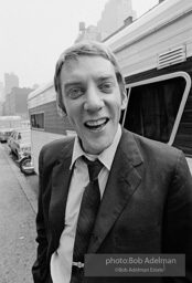 Donald Sutherland on the set during filming of the 1971 movie KLUTE.
