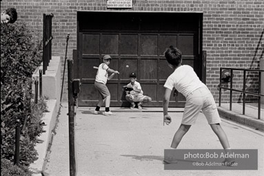 1968. Queens, New YorkKew Gardens Park. Jamaica, Queens, N.Y. 1968EP30-24 001