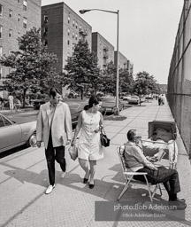 1968. Queens, New YorkKew Gardens Park. Jamaica, Queens, N.Y. 1968EP32-14a 001