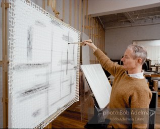 Roy Lichtenstein, Plus and Minus Paintings, 1988. photo©Bob Adelman Estate, artworks ©Estate of Roy Lichtenstein. Roy Lichtenstein, Plus and Minus Paintings, 1988. photo©Bob Adelman Estate, artworks ©Estate of Roy Lichtenstein.