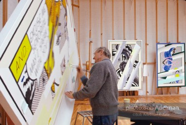 Roy Lichtenstein works on 'Reflections on Senorita'.1989. photo:©Bob Adelman Estate, Artwork©Estate of Roy Lichtenstein