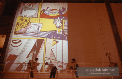 Roy Lichtenstein. Tel Aviv Mural, 1989. - photo©Bob Adelman Estate/Artwork ©Estate of Roy Lichtenstein.