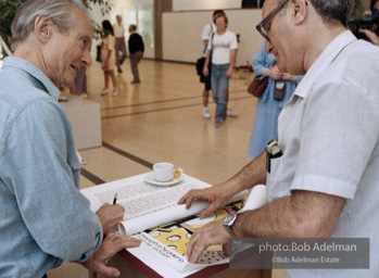 Roy Lichtenstein. Tel Aviv Mural, 1989. - photo©Bob Adelman Estate/Artwork ©Estate of Roy Lichtenstein.