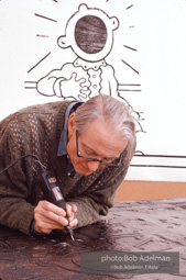 Roy Lichtenstein. Tel Aviv Mural, 1989. - photo©Bob Adelman Estate/Artwork ©Estate of Roy Lichtenstein.