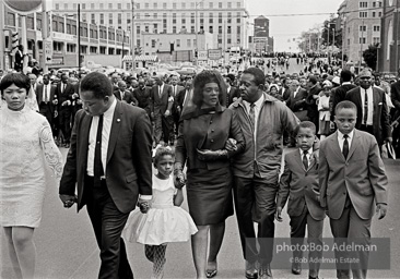 Coretta Scott King, Rev. Ralph Abernathy, and the King children walking in the funeral procession through Atlanta 1968. Pictured left to right: daughter Yolanda, brother AD King, daughter Bernice, widow Coretta Scott King, Rev.
Ralph Abernathy, and sons Dexter and Martin III. Coretta Scott King, Rev. Ralph Abernathy, and the King children walking in the funeral procession through Atlanta 1968. Pictured left to right: daughter Yolanda, brother AD King, daughter Bernice, widow Coretta Scott King, Rev.
Ralph Abernathy, and sons Dexter and Martin III.