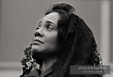 Coretta Scott King at the King memorial march in Memphis 1968