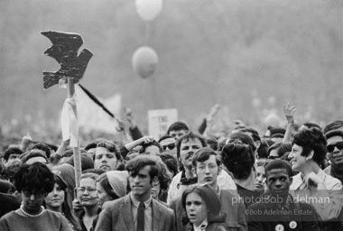 Marchers and onlookers, both for and against the war in Vietnam. Near Central Park in New York City. Marchers and onlookers, both for and against the war in Vietnam. Near Central Park in New York City.