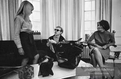 Bibbe Hanson, Andy Warhol and Kay Bearman at the Leo Castelli Gallery. New York City, 1965. Bibbe Hanson, Andy Warhol and Kay Bearman at the Leo Castelli Gallery. New York City, 1965.